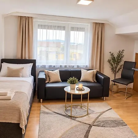 Apartment 2-room - And Cozy *