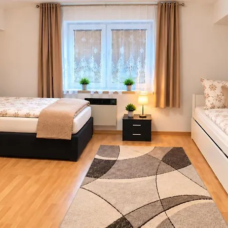 2-room - And Cozy Linz